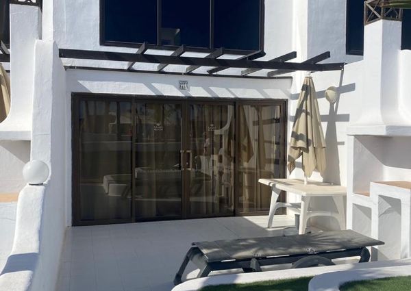 99260 FOR RENT - DUPLEX SANDS BEACH