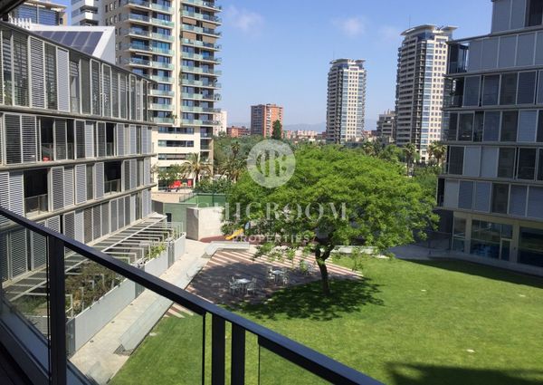 Unfurnished 3 bedroom apartment for rent terrace Diagonal Mar