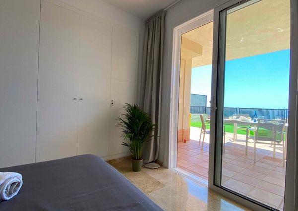 1-bedroom apartment for rent in Puerto de Santiago in residence Playa Negra