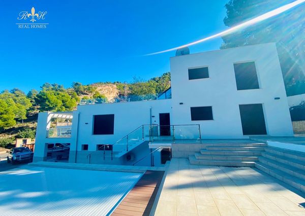 Detached villa for rent in El Albir, Alicante (MONTAÑA)