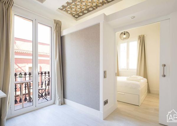 Beachside apartment for 2 with balcony and WiFi