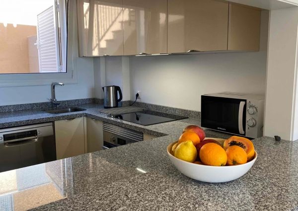 1-bedroom apartment for rent in Puerto de Santiago in residence Playa Negra