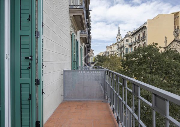 Excellent 4 Bedroom apartment for rent in Eixample Right, Barcelona