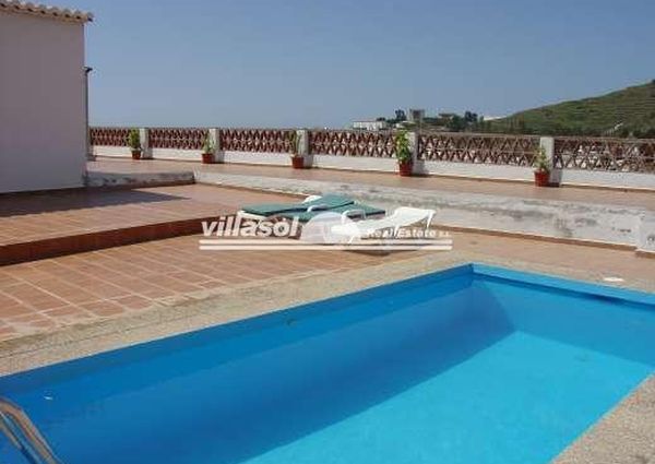 detached villa for a winter rental private pool sea views