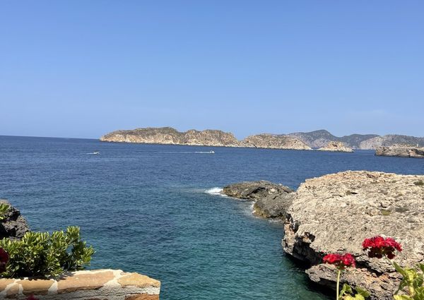 Penthouse with sea views in nova santa ponsa to rent