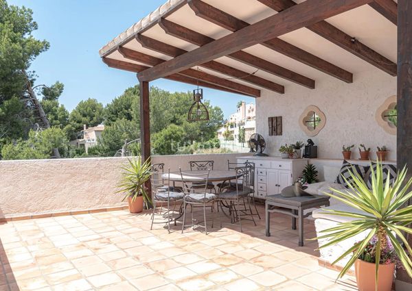 Long term rental villa with sea views in Altea Hills
