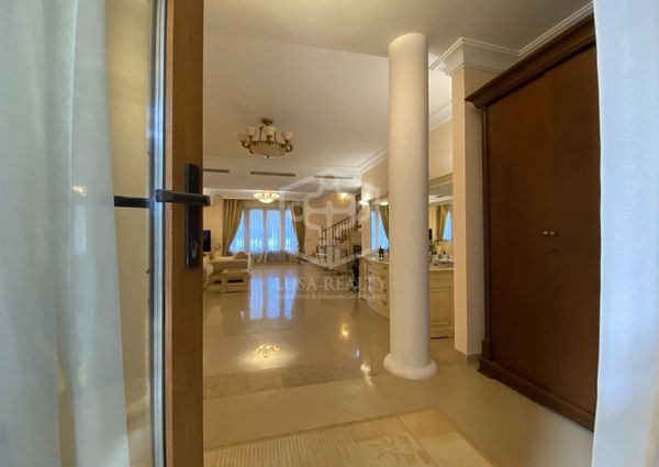 Family house a few steps from the sea in La Pineda Area, Castelldefels