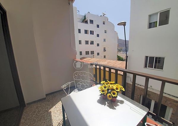 For rent in Los Cristianos 2 bedroom apartment!
