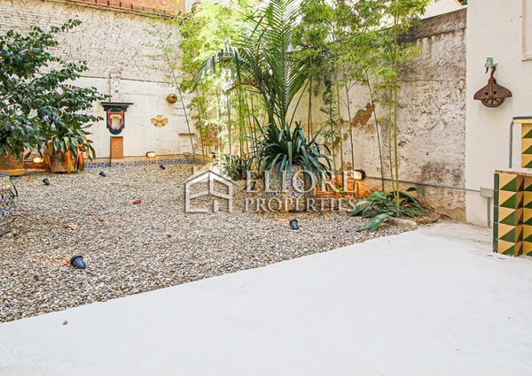 Tu jardin privado de 65m2 en un piso renovado en el Clot