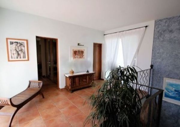 Charming house in sol de Mallorca for long term rental