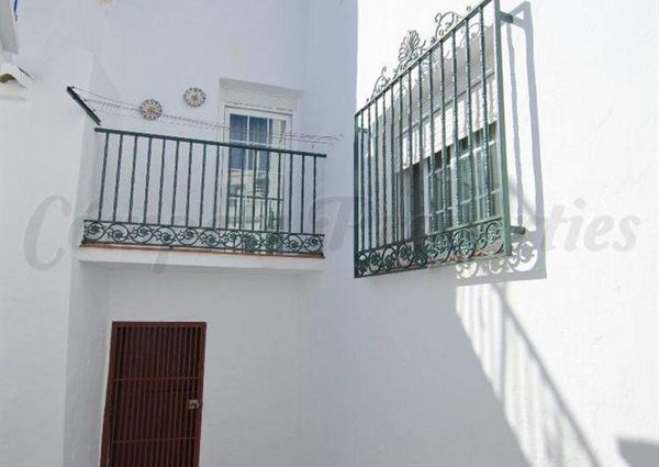 Townhouse in Cómpeta, Inland Andalucia at the foot of the mountains