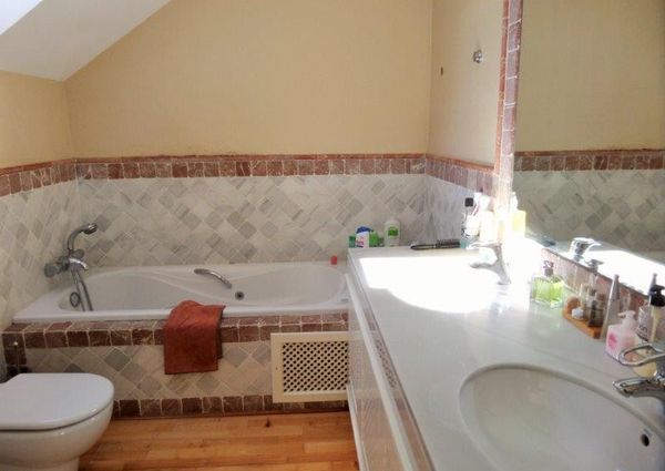 Apartment Duplex for rent in Golden Mile