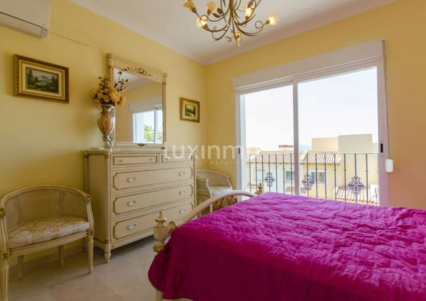 Rent villa with pool in Altea Hills