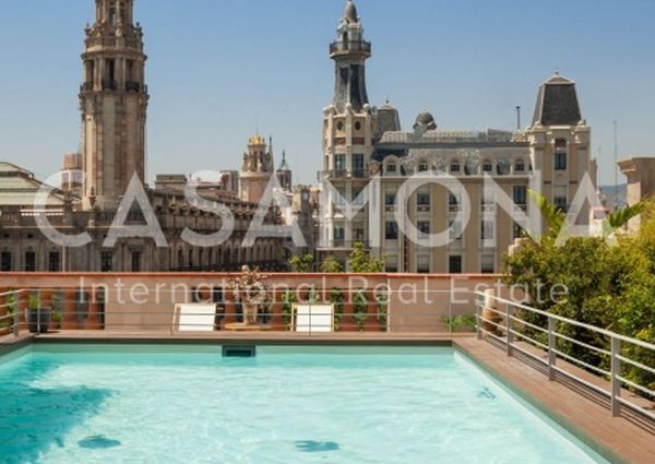 Beautiful and Luxury 2 Bedroom Apartment