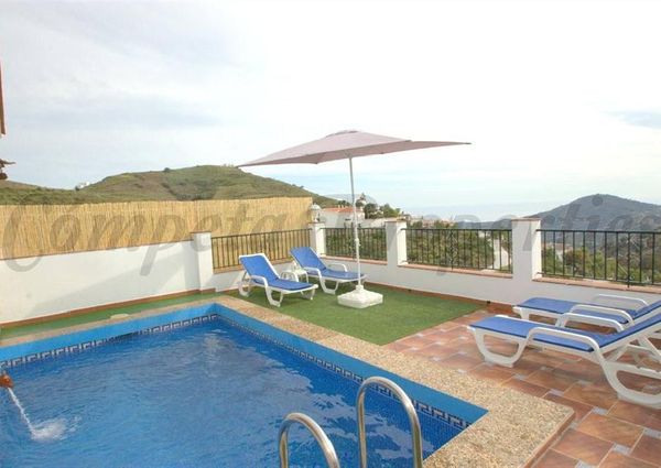 Country Property in Cómpeta, Inland Andalucia in the mountains