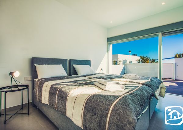 Rent villa NEVIS