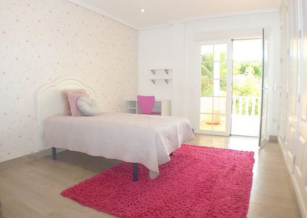 Stunning Villa For Long Term Rental  In La Nucia