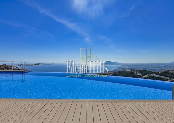 Luxury penthouse with panoramic sea views in Altea Hills, Altea, Alicante - (Ref: 1196)