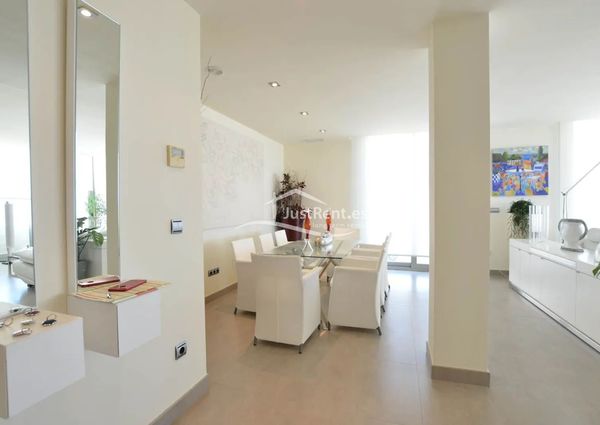 For Renting Luxury Penthouse with Sea View in Benidorm