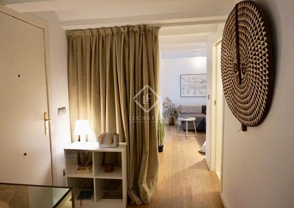 A bright duplex apartment with 2 double bedrooms to rent in Pilar