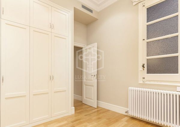 High quality renovated apartments in the Sant Gervasi prestigious area