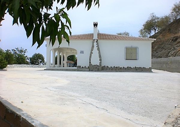 Country Home for rent in Árchez