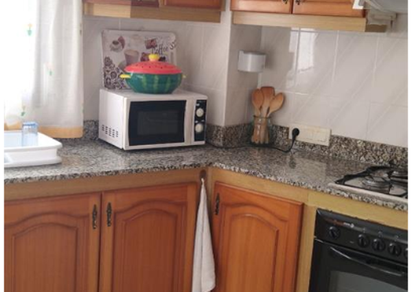 Se alquila piso en el puerto de Jávea
