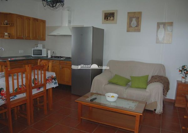 Cortijo for long term rent situated in Frigiliana