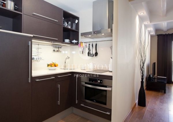 Impressive 2-bedroom apartment in Raval