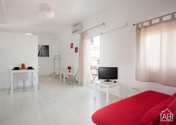 Cheerful studio apartment in Barceloneta located close to the beach