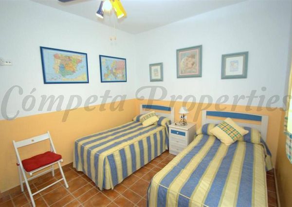 Country Property in Cómpeta, Inland Andalucia in the mountains