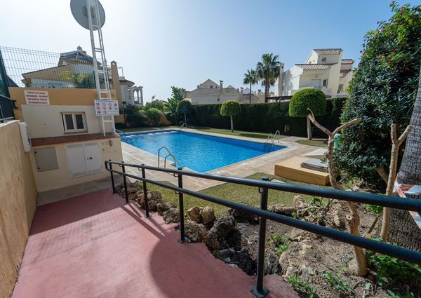 Town House for long term rent in Costabella, Marbella East