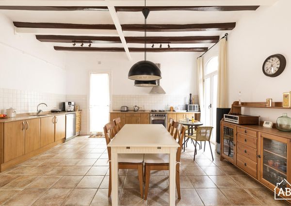 Luxury Three Bedroom Apartment in Heart of Gracia Neighbourhood