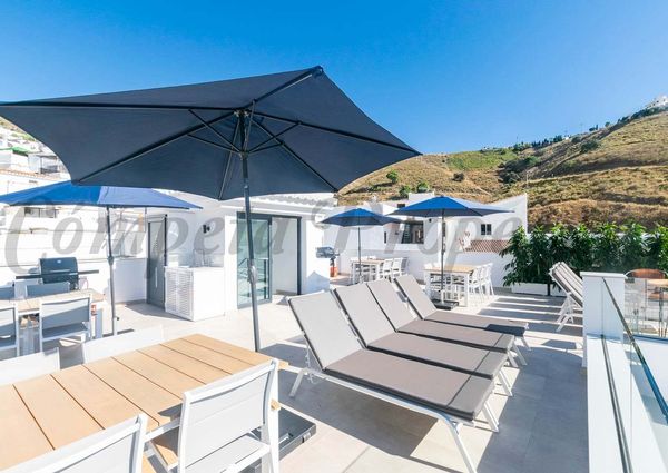 Apartment in Cómpeta, Inland Andalucia in the mountains
