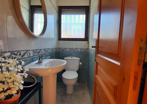 Se alquila de forma vacacional Chalet en Moraira