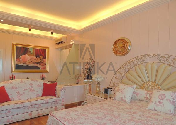 Magnificent Mediterranean style house with garden and swimming pool in Alella