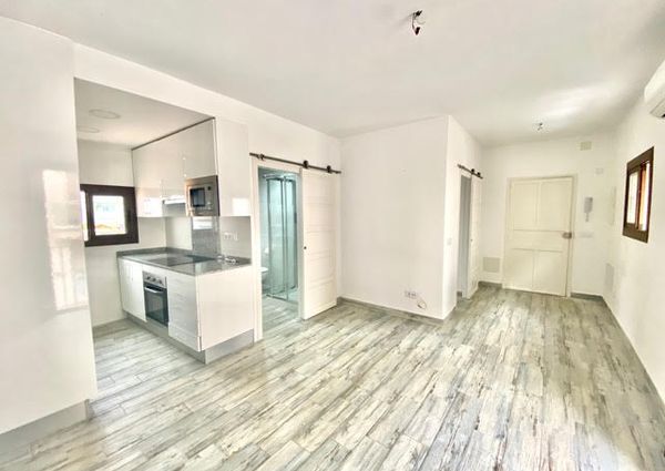 Fantastic loft for rent in Molinar a few meters from the beach