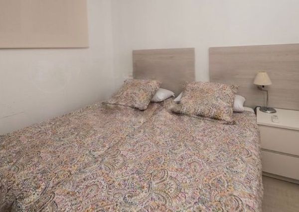 Modern two bedroom apartment in santa ponsa for Long term rental