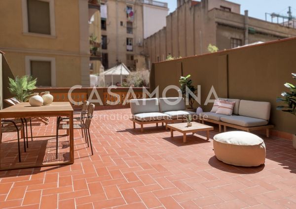 Modern and Fully Serviced 2 Bedroom Apartment with Huge Private Terrace
