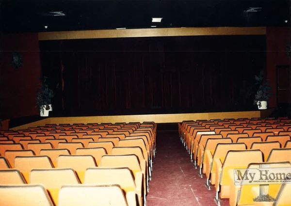 The famous International Cinema of Playa del Inglés