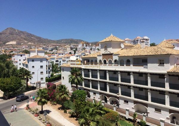 For rent from 01/09/2023-30/06/2024 nice apartment 200 meters from the beach in Benalmádena