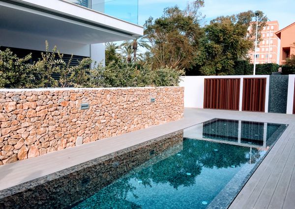 Modern apartment to let in Javea.