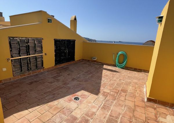 Penthouse with sea views in nova santa ponsa to rent