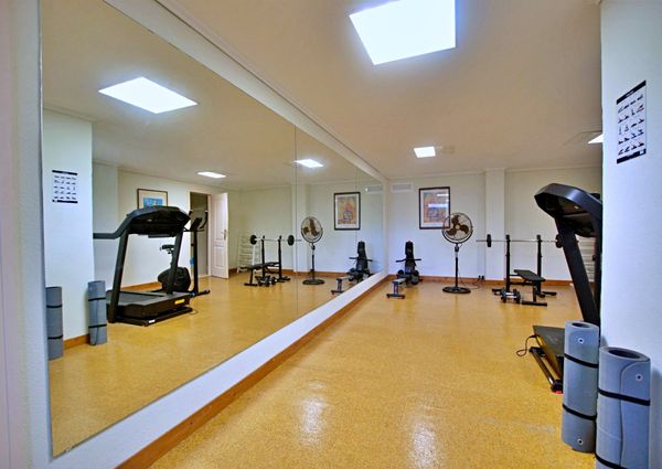 Frontline apartment