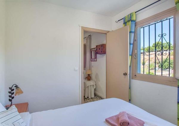 RURAL HOUSE FOR VACATION RENTAL IN ESTEPONA-MALAGA (PRICE PER WEEK)