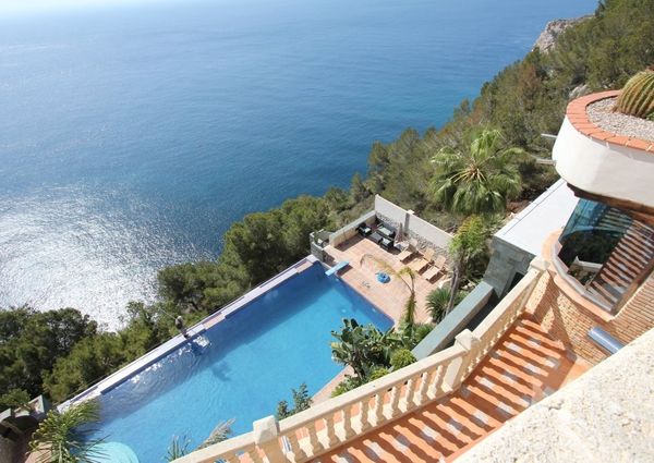 For rent villa of luxo first line in Javea