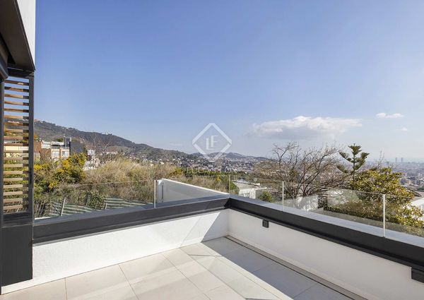Magnificent 480 m² villa with pool with the best views of Barcelona, ​​​​for long-term rental in Sarrià, Can Caralleu