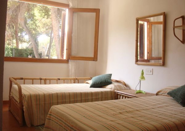 Apartamento soleado cerca de la playa pequeña de Santa Ponsa