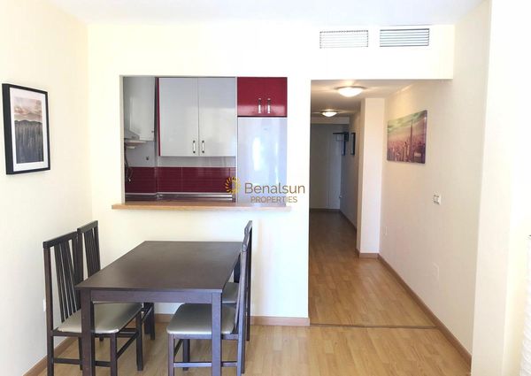 APARTMENT FOR RENT FROM 1/5/2023 TO 30/6/2023 IN CALA DEL MORAL ON THE 1ST LINE OF THE BEACH (MALAGA)