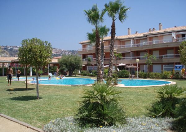 Se alquila apartamento para todo el año en Jávea (zona arenal)